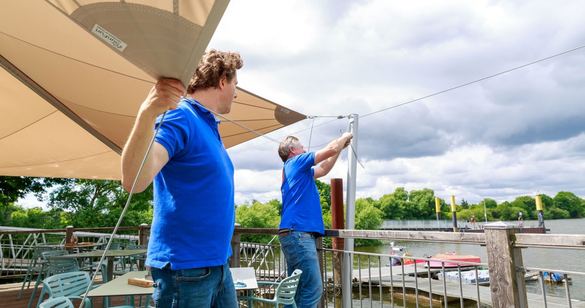 Admiral Living bei der Arbeit in Bremen im Restaurant Bootshaus am Weserbogen
